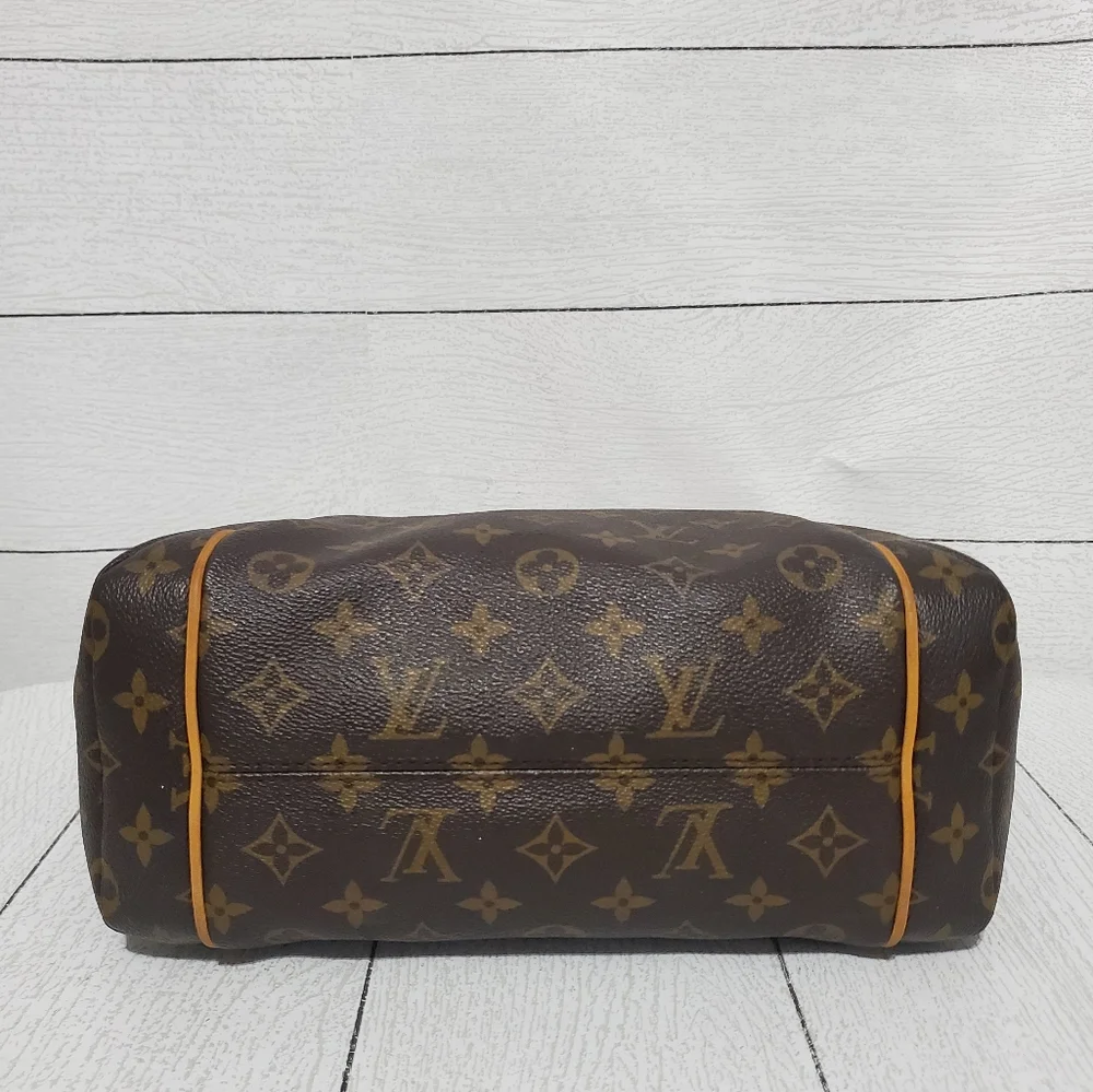 Louis Vuitton Monogram Totally PM - Picture 14 of 16